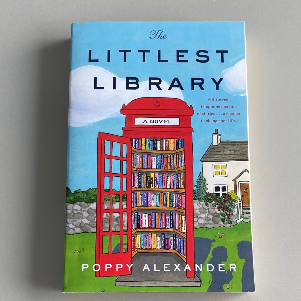 📚 5 for 15$ The Littlest Library Book by Poppy Alexander